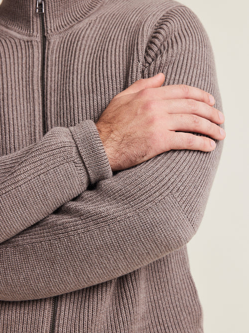 Viggo merino full zip sweater