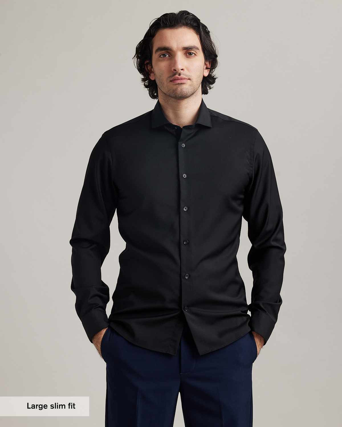 Formal merino wool shirt for men in black with spread collar in slim fit