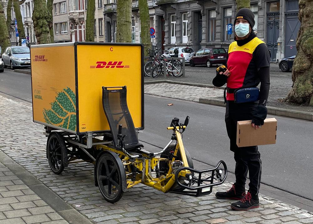 DHL bicycle delivery from Wolk