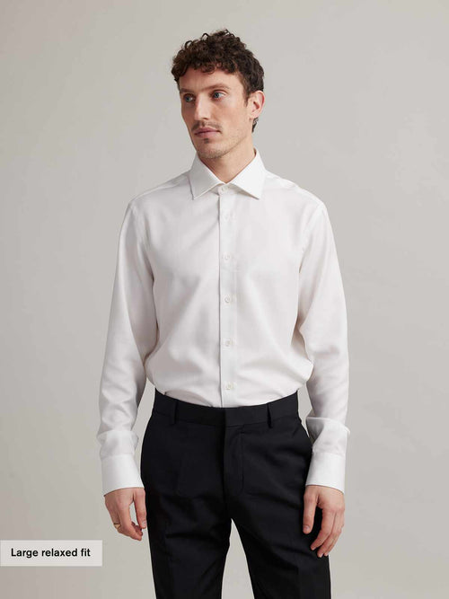 Oliver formal white merino shirt with english spread collar in relaxed fir