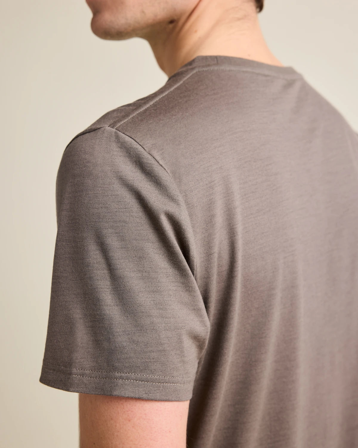 shoulder detail of a brown merinowool T-shirt