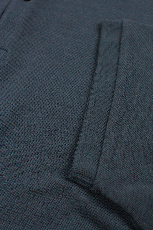 rib detail on merino wool polo in navy color